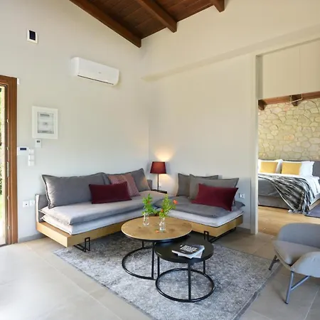 By Relax In Greece Амфиклия